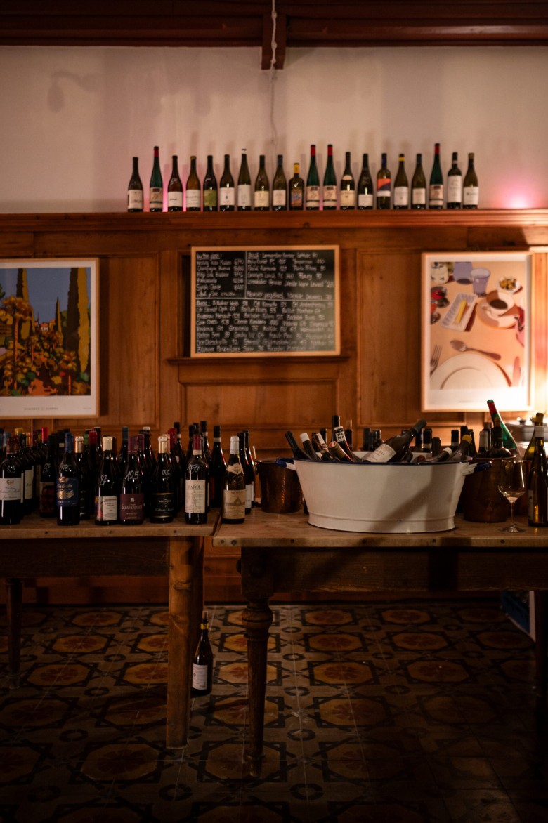 Ottmanngut | Plakatiert 2026 - Miki Lowe - Vernissage & Weinbar