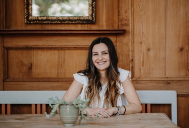 Natasha Nikolova Natasha Nikolova